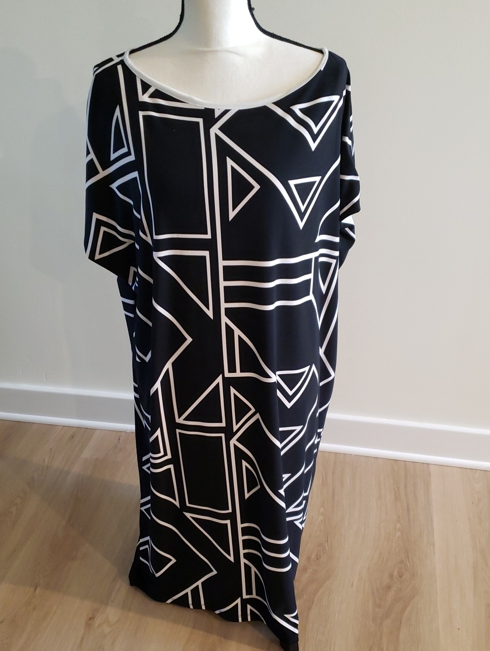 Lauren Ralph Lauren Black & White Geometric Lined Dress